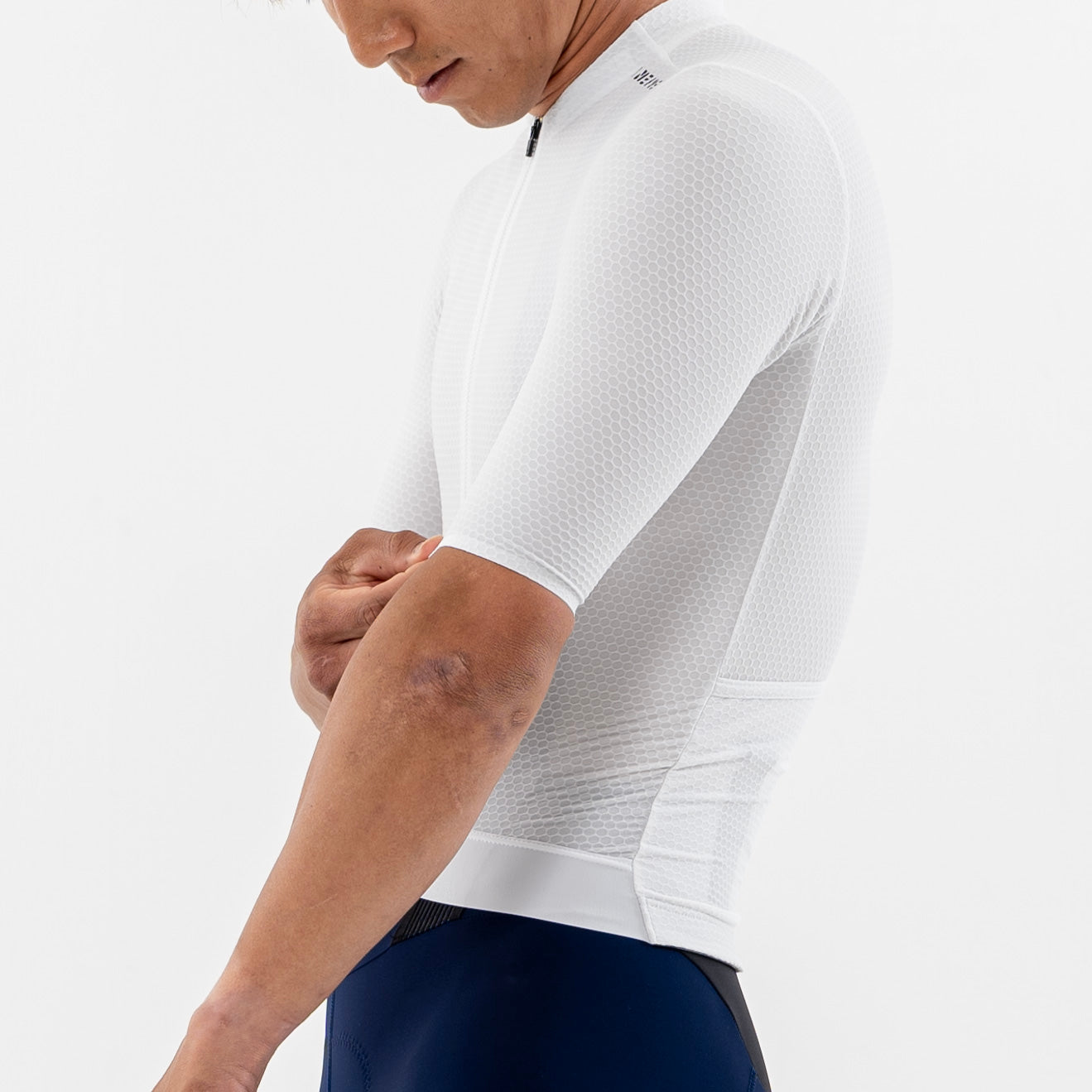 Root Woven Jersey