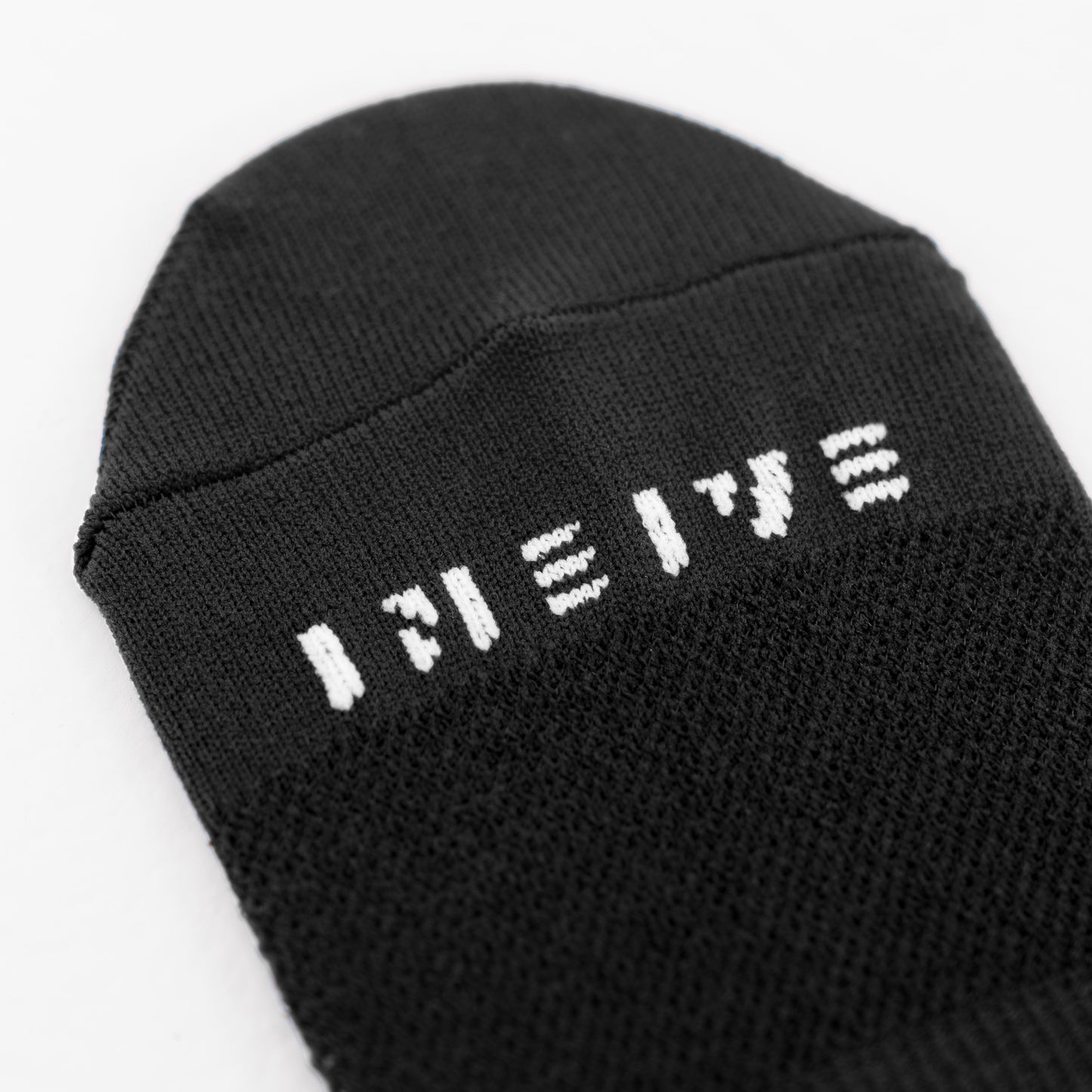 Minimal plain socks