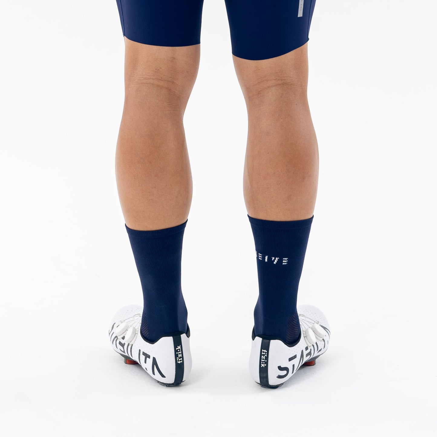 Minimal plain socks